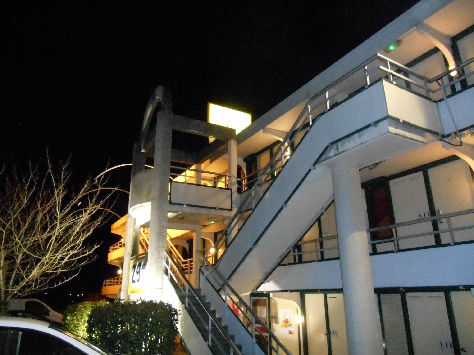 Premiere Classe Montlucon Saint Victor Exterior photo